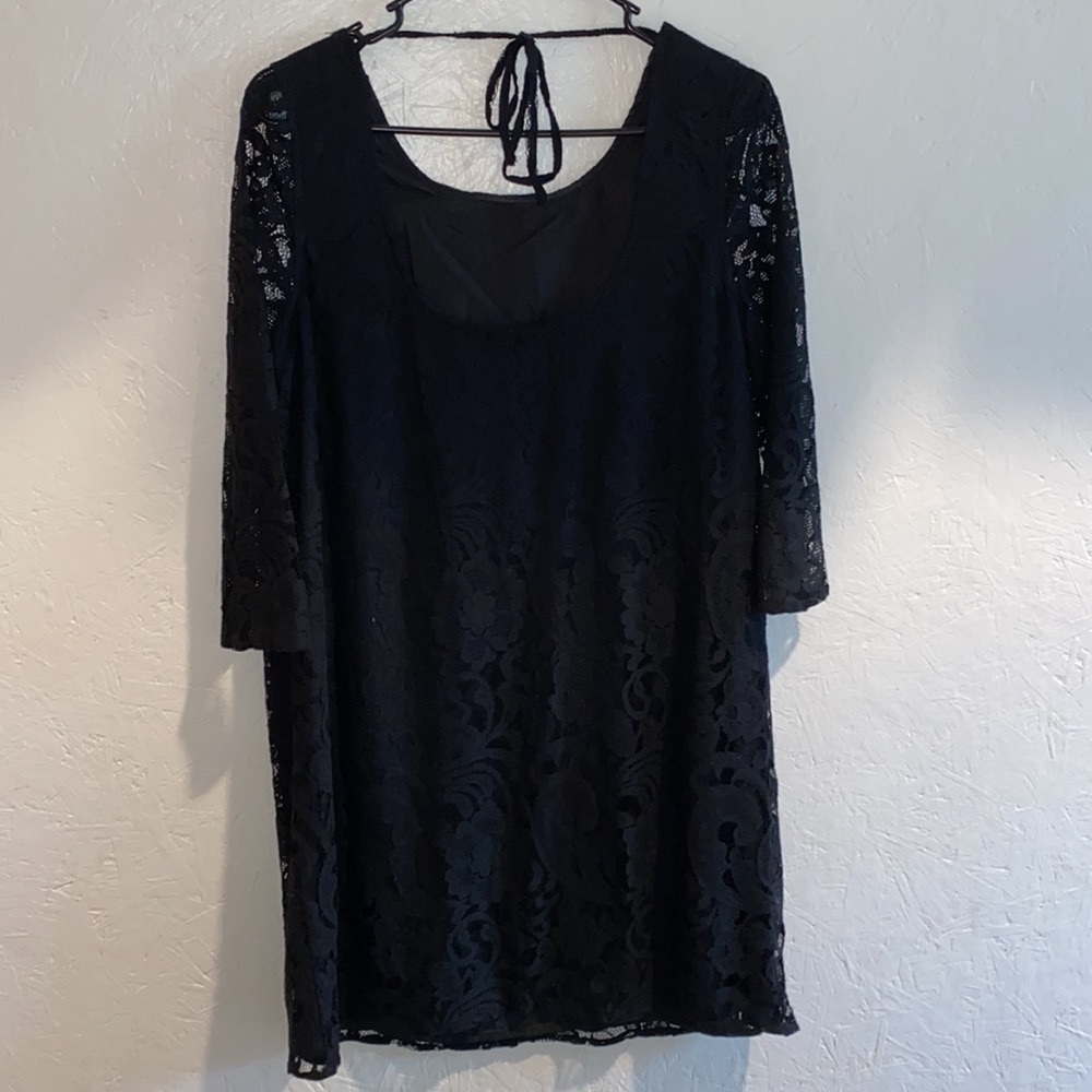 Lace dress